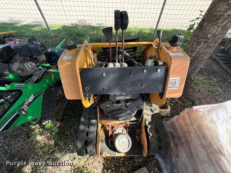 image for item EU0801 2008 Boxer 118 trencher