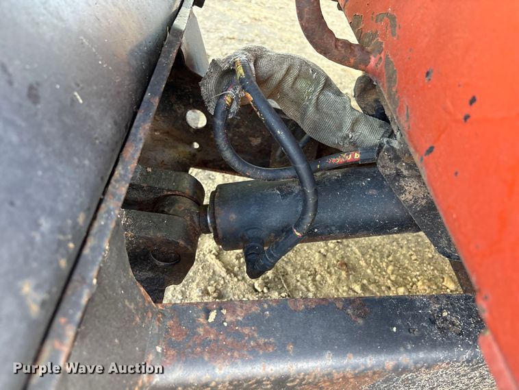image for item EU0802 2004 Ditch Witch RT45 trencher