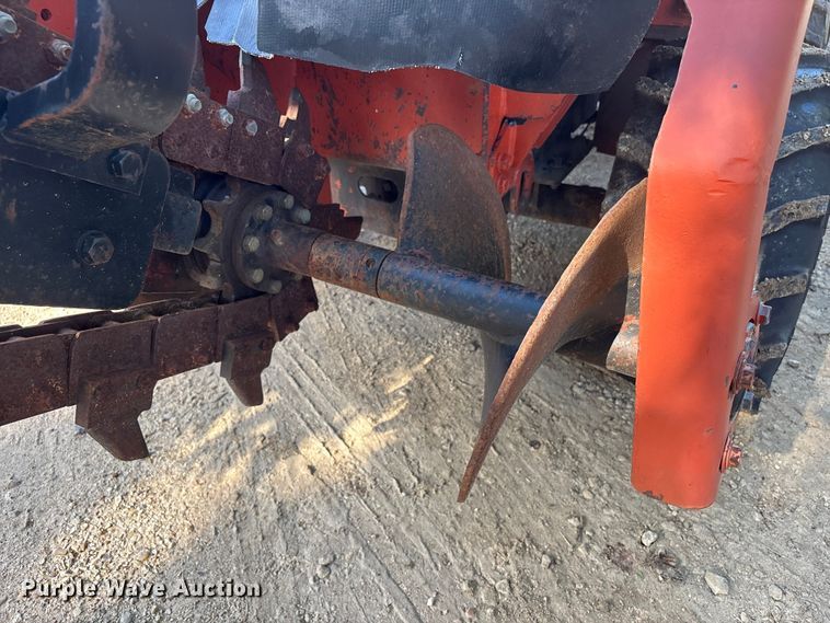 image for item EU0802 2004 Ditch Witch RT45 trencher