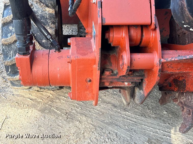 image for item EU0802 2004 Ditch Witch RT45 trencher