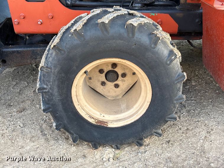 image for item EU0802 2004 Ditch Witch RT45 trencher