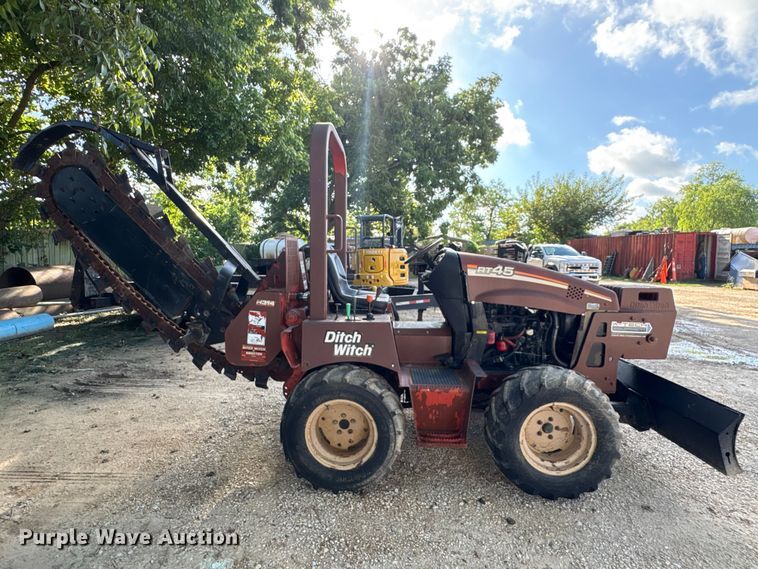image for item EU0803 2000 Ditch Witch RT45 trencher