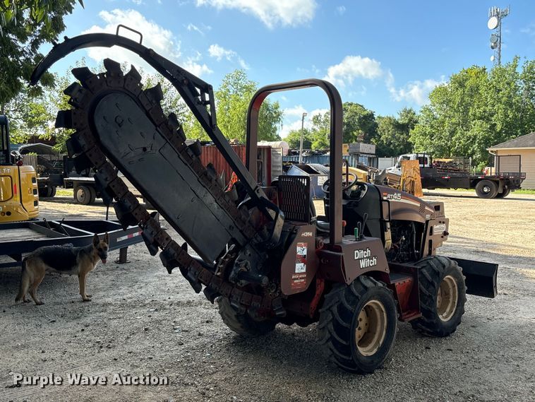image for item EU0803 2000 Ditch Witch RT45 trencher