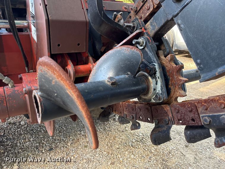 image for item EU0803 2000 Ditch Witch RT45 trencher