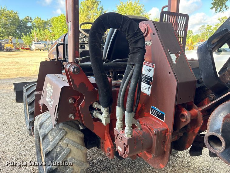 image for item EU0803 2000 Ditch Witch RT45 trencher