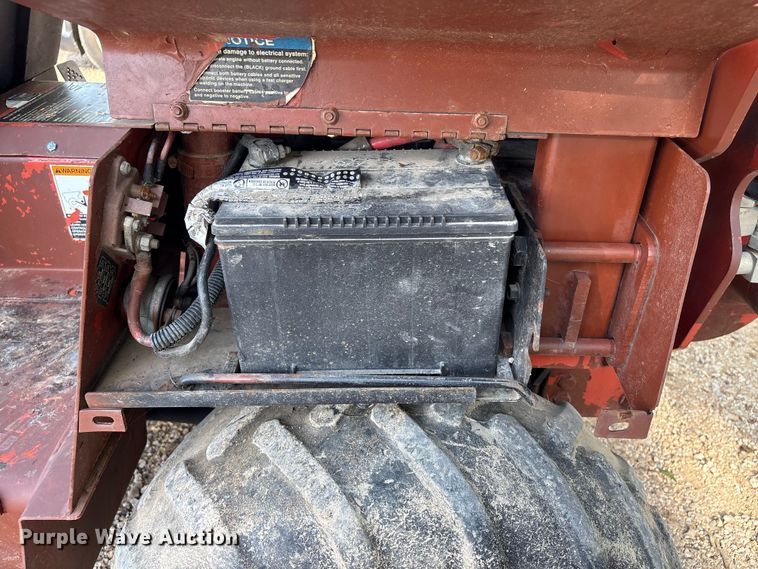 image for item EU0803 2000 Ditch Witch RT45 trencher