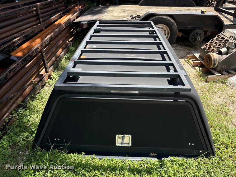 image for item EU0805 Pickup truck topper 