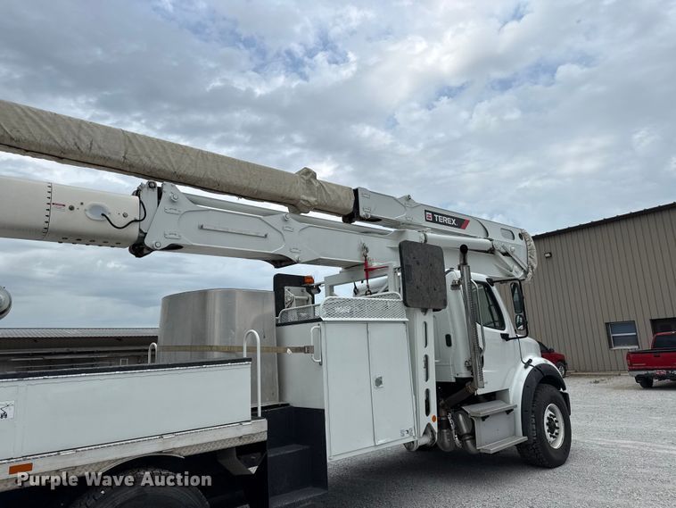 image for item EV6052 2014 Freightliner Business Class M2 bucket truck