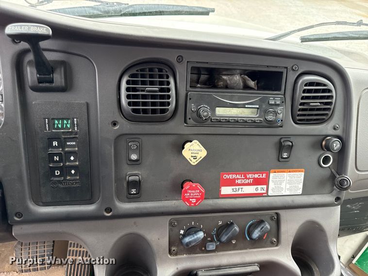 image for item EV6052 2014 Freightliner Business Class M2 bucket truck