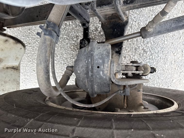 image for item EV6052 2014 Freightliner Business Class M2 bucket truck