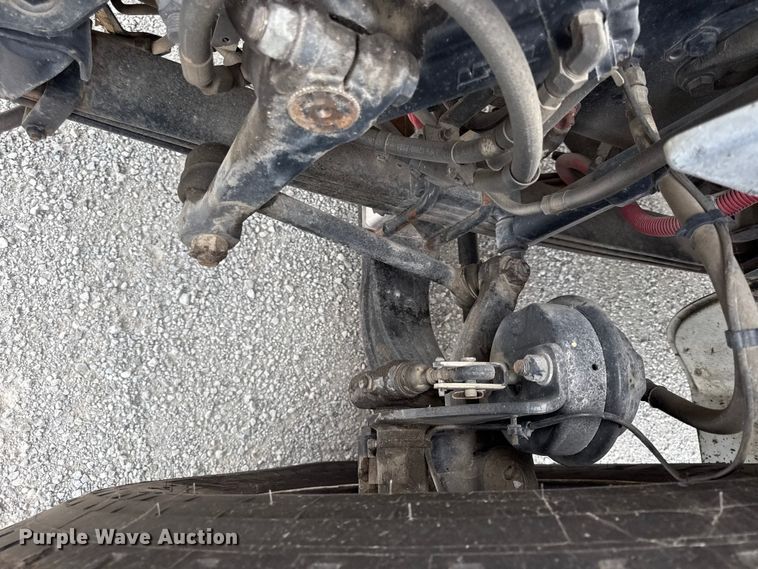 image for item EV6052 2014 Freightliner Business Class M2 bucket truck