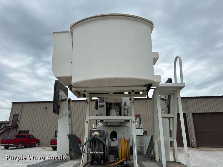 image for item EV6054 2014 Freightliner Business Class M2 bucket truck