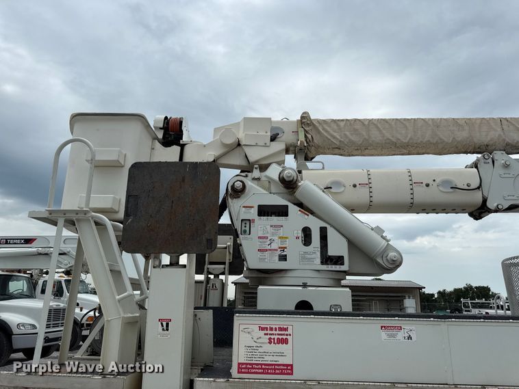 image for item EV6054 2014 Freightliner Business Class M2 bucket truck