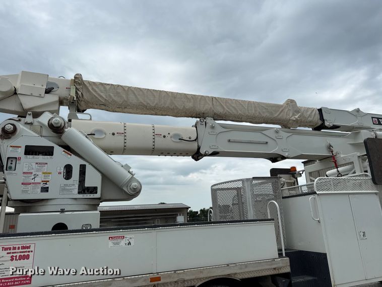 image for item EV6054 2014 Freightliner Business Class M2 bucket truck