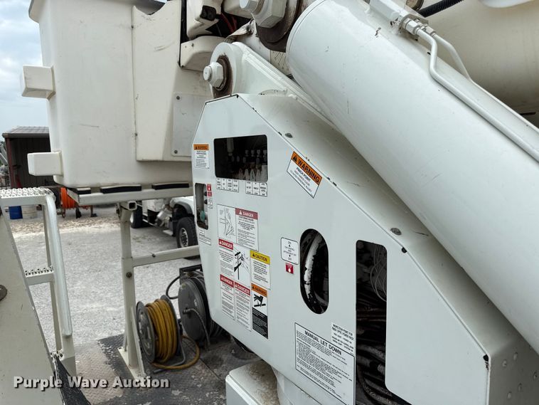 image for item EV6054 2014 Freightliner Business Class M2 bucket truck
