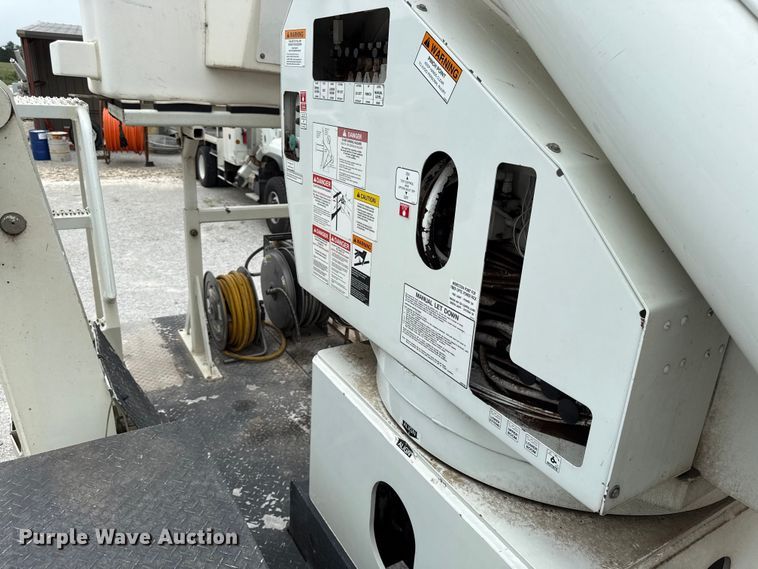 image for item EV6054 2014 Freightliner Business Class M2 bucket truck