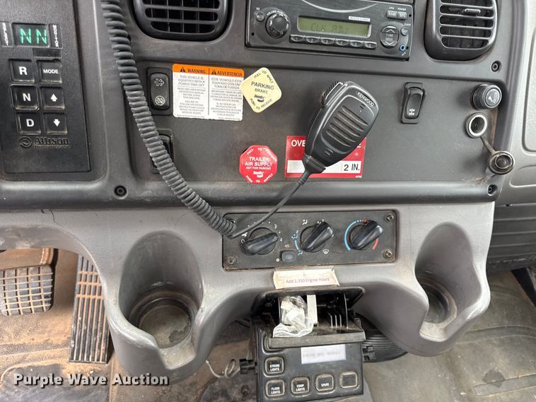 image for item EV6054 2014 Freightliner Business Class M2 bucket truck
