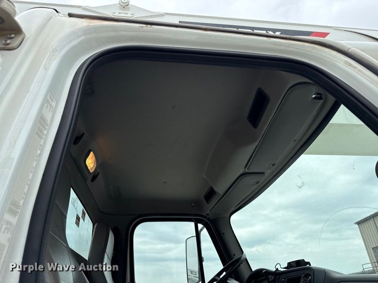 image for item EV6054 2014 Freightliner Business Class M2 bucket truck