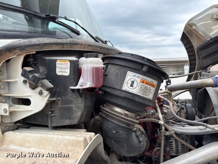 image for item EV6054 2014 Freightliner Business Class M2 bucket truck
