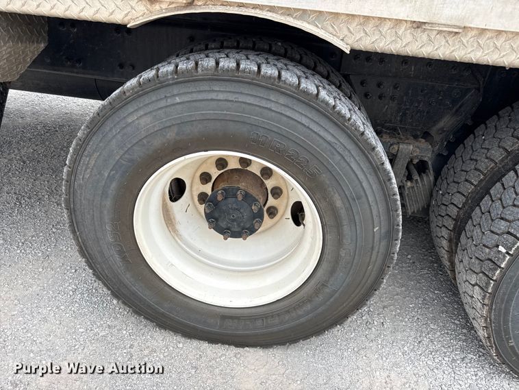 image for item EV6054 2014 Freightliner Business Class M2 bucket truck
