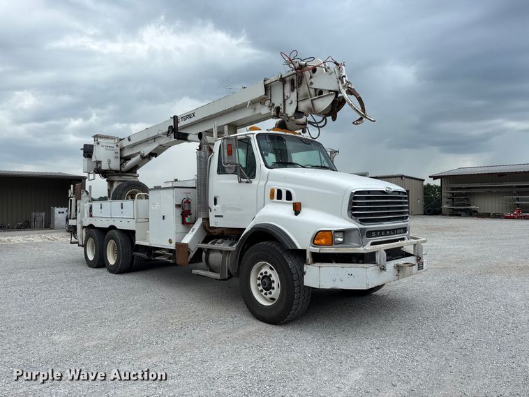 image for item EV6055 2007 Sterling L-Line digger derrick truck