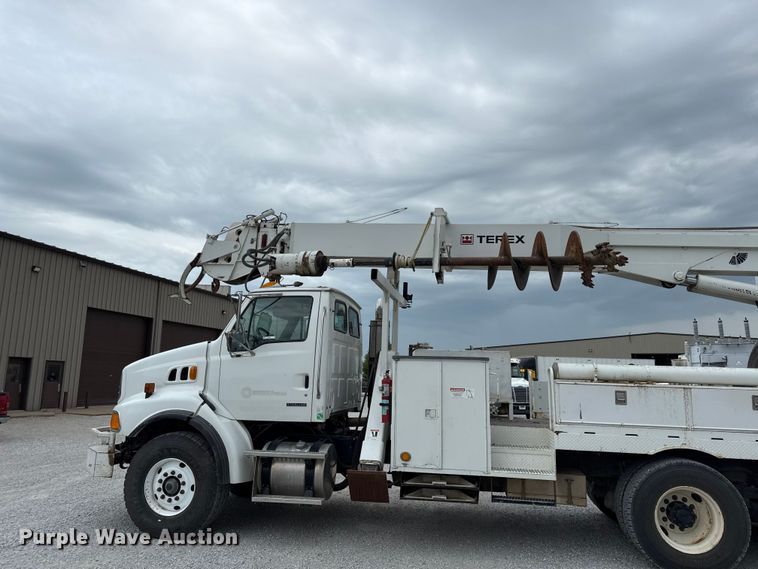 image for item EV6055 2007 Sterling L-Line digger derrick truck
