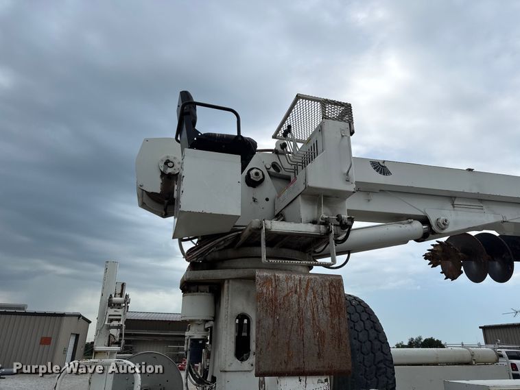 image for item EV6055 2007 Sterling L-Line digger derrick truck