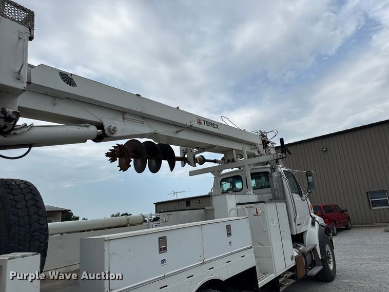 image for item EV6055 2007 Sterling L-Line digger derrick truck