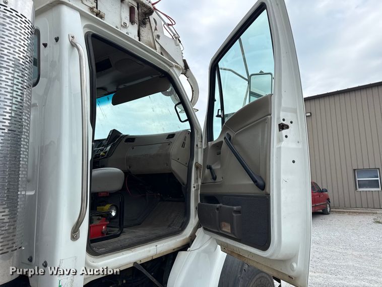 image for item EV6055 2007 Sterling L-Line digger derrick truck