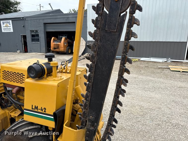 image for item EV6076 1996 Vermeer LM-42 trencher