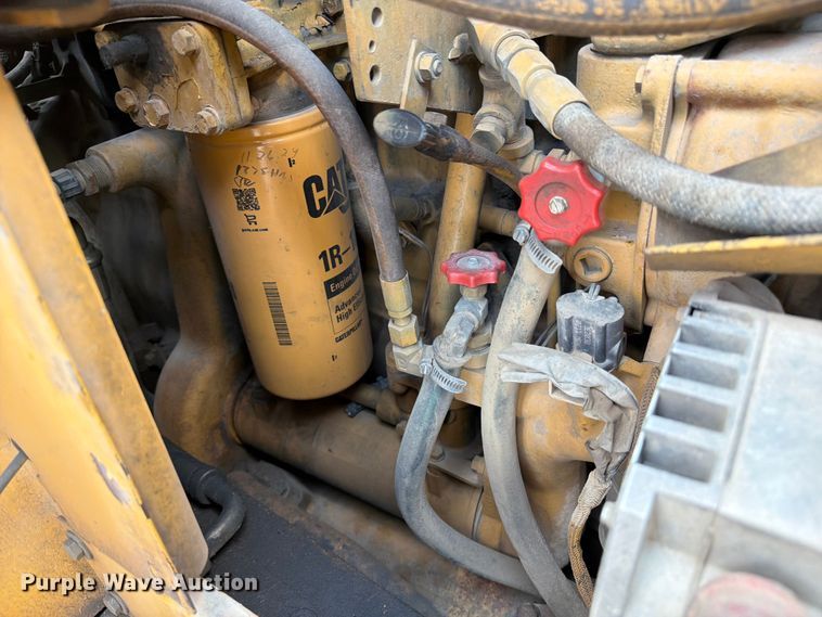 image for item EW2168 1998 Caterpillar 627F scraper