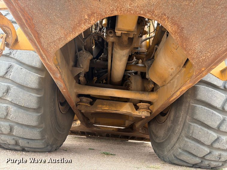 image for item EW2169 1998 Caterpillar 627F scraper