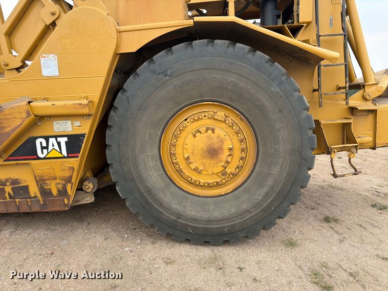 image for item EW2169 1998 Caterpillar 627F scraper