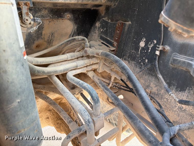 image for item EW8624 2007 Komatsu WA250L-5 wheel loader