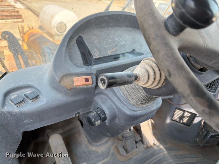 image for item EW8624 2007 Komatsu WA250L-5 wheel loader