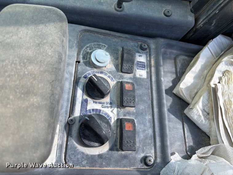 image for item EW8624 2007 Komatsu WA250L-5 wheel loader