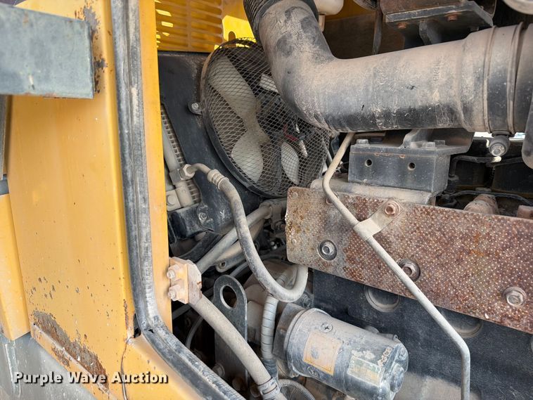 image for item EW8624 2007 Komatsu WA250L-5 wheel loader