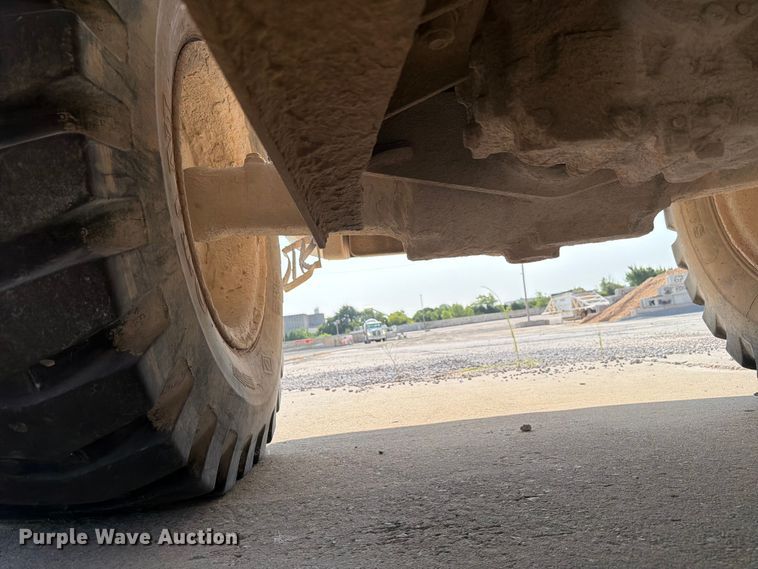 image for item EW8624 2007 Komatsu WA250L-5 wheel loader