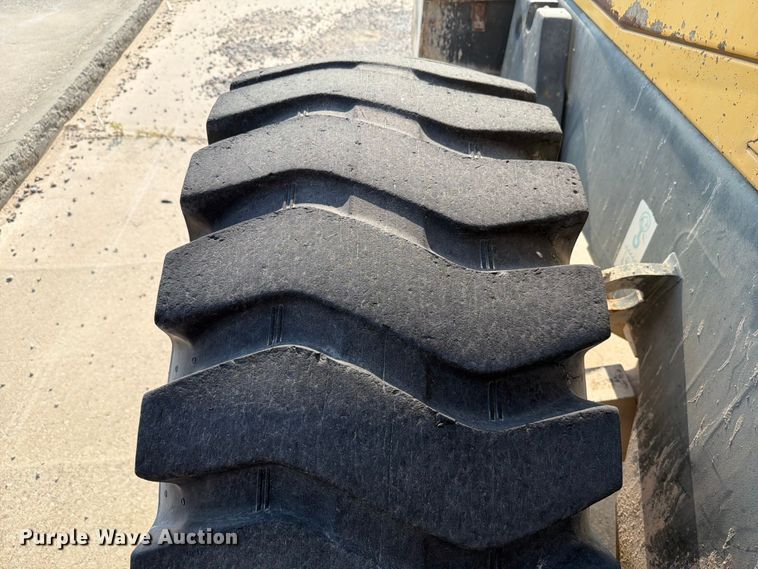 image for item EW8624 2007 Komatsu WA250L-5 wheel loader