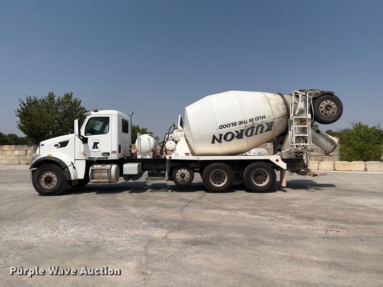 image for item EW8625 2017 Peterbilt 567 ready mix truck