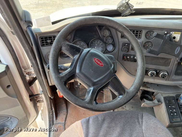 image for item EW8625 2017 Peterbilt 567 ready mix truck