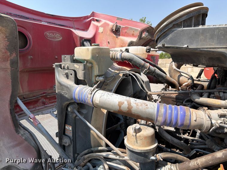 image for item EW8625 2017 Peterbilt 567 ready mix truck