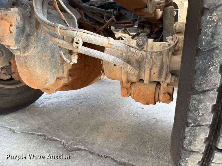 image for item EW8625 2017 Peterbilt 567 ready mix truck