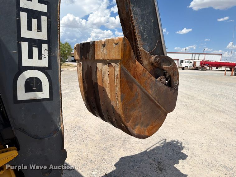 image for item EW8685 2015 John Deere 310SL backhoe