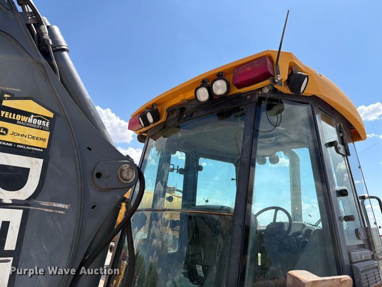 image for item EW8685 2015 John Deere 310SL backhoe