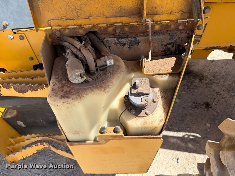 image for item EW8685 2015 John Deere 310SL backhoe