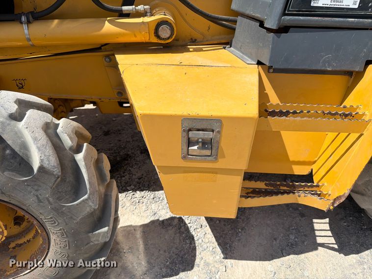 image for item EW8685 2015 John Deere 310SL backhoe