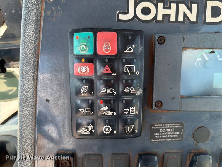 image for item EW8685 2015 John Deere 310SL backhoe