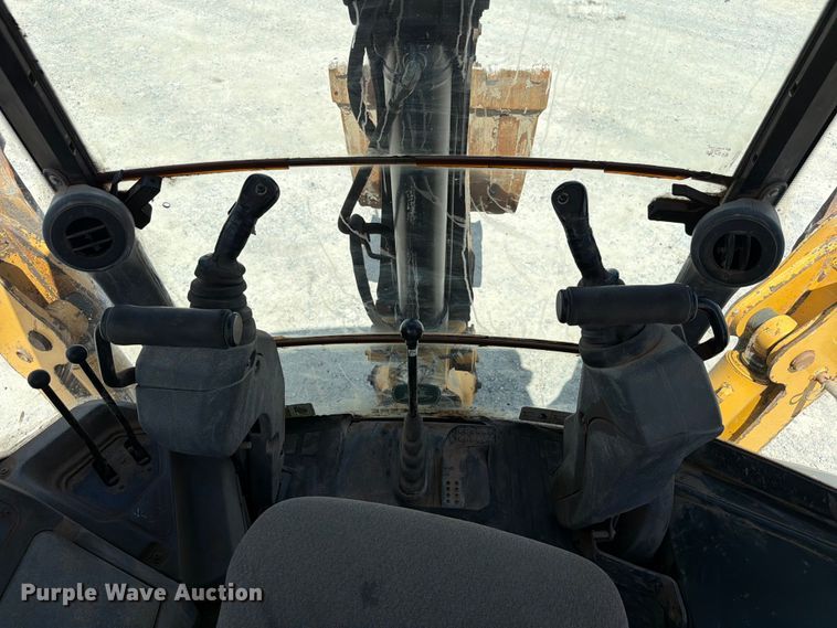 image for item EW8685 2015 John Deere 310SL backhoe