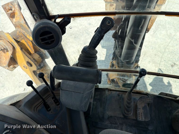 image for item EW8685 2015 John Deere 310SL backhoe